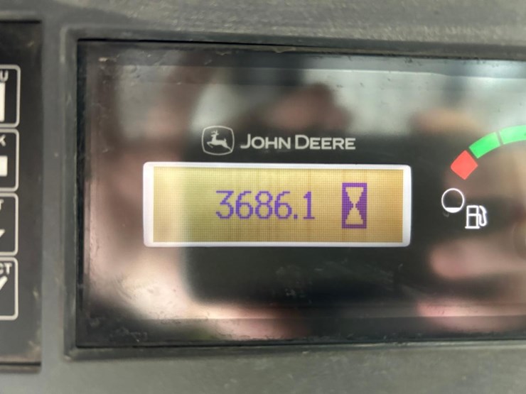 2023-deere-325g-image-21