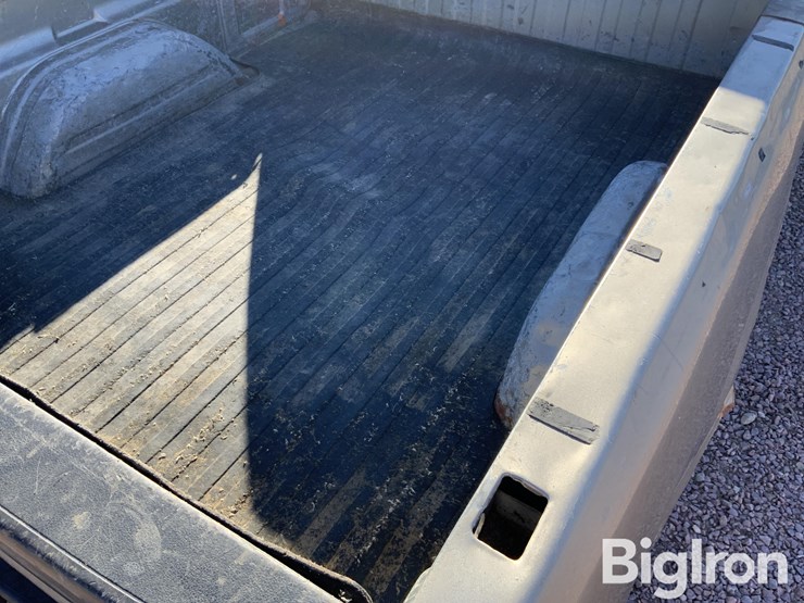 2002-chevrolet-silverado-1500-image-15