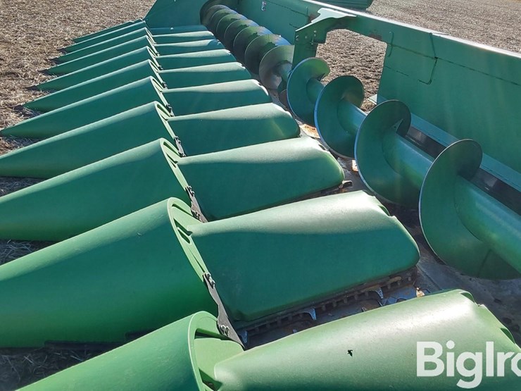 2010-john-deere-612c-image-13