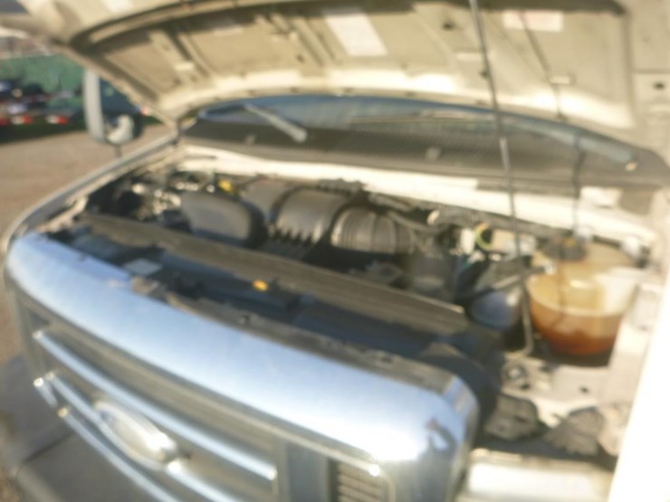 2014-ford-e450-image-11