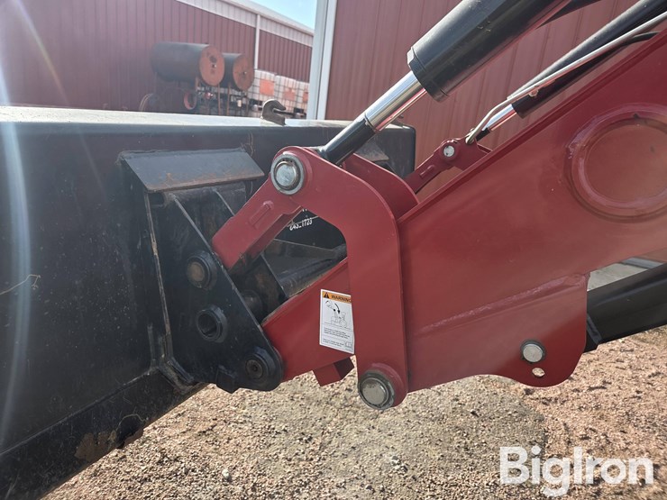 2019-case-ih-farmall-120c-image-16