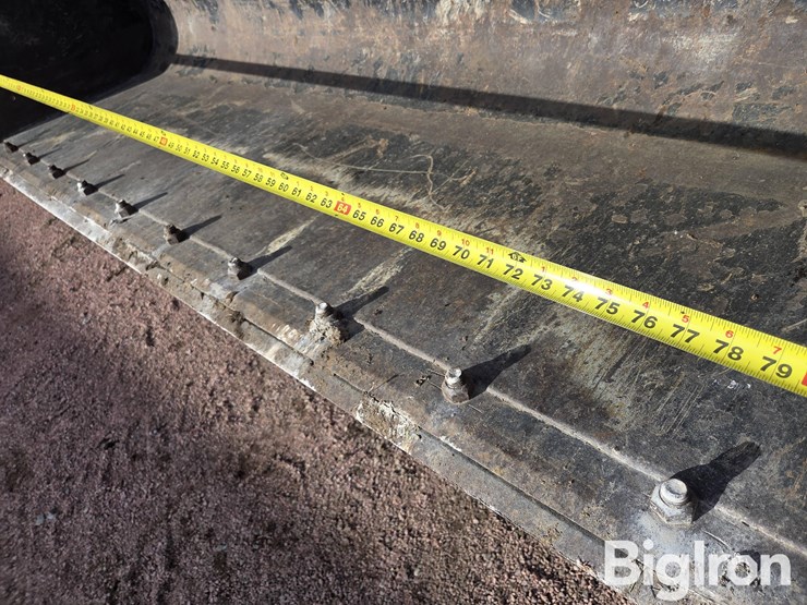 2019-case-ih-farmall-120c-image-18