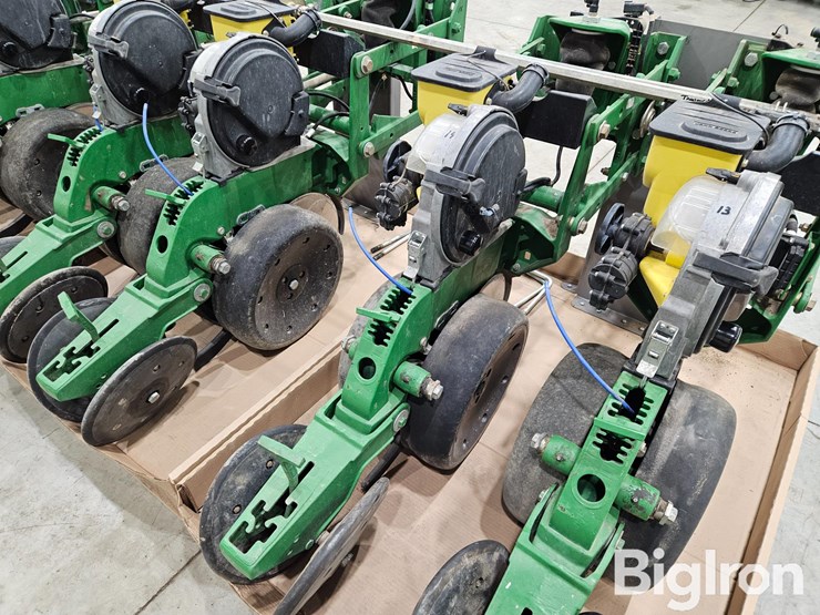 john-deere-1770nt-image-17