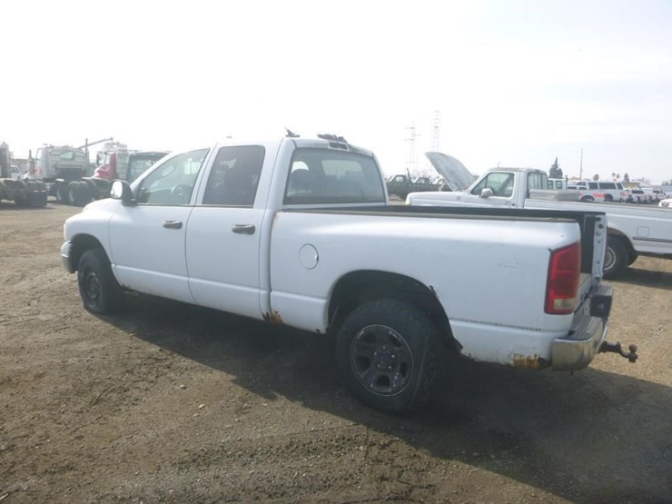 2005-dodge-1500-image-4