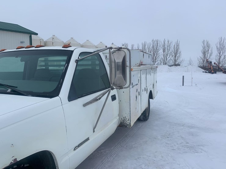 1999-chevrolet-3500-image-39