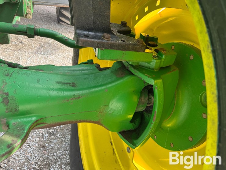 2002-john-deere-8420-image-17