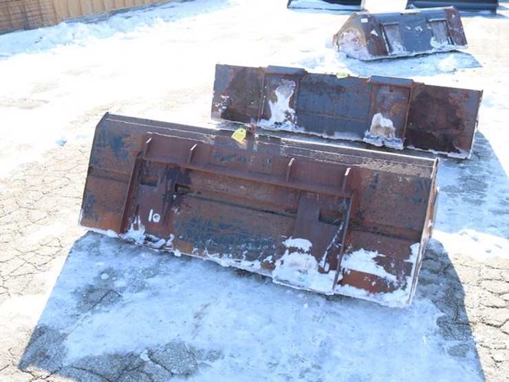 #4187-•-skid-steer-bucket-image-3