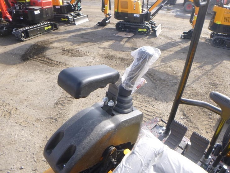 vicsec-vc16p-hydraulic-excavator-image-22