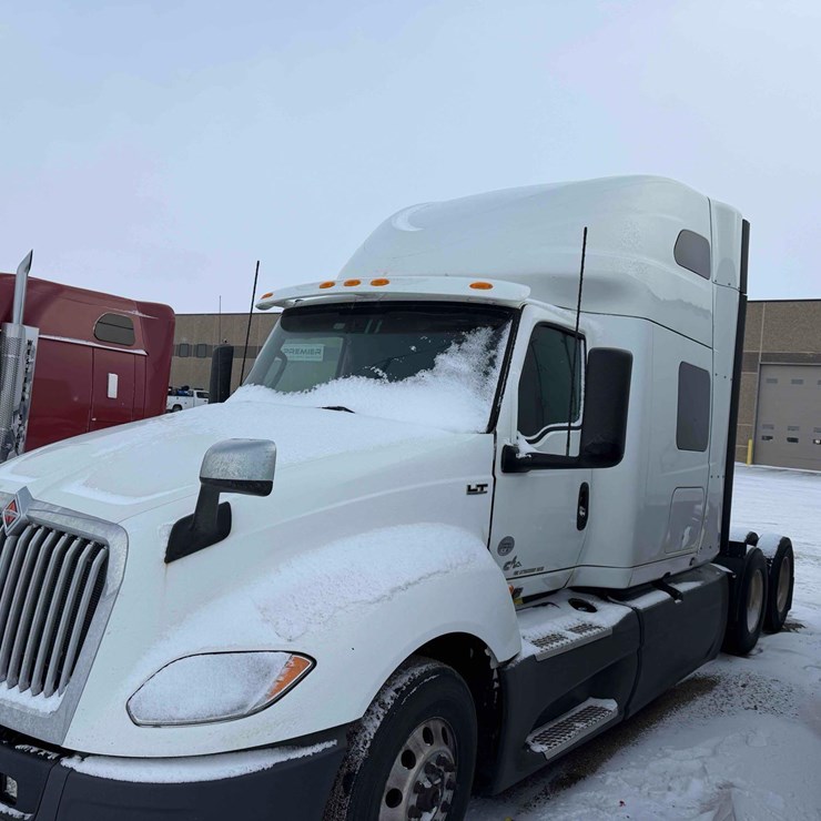 2019 INTERNATIONAL LT