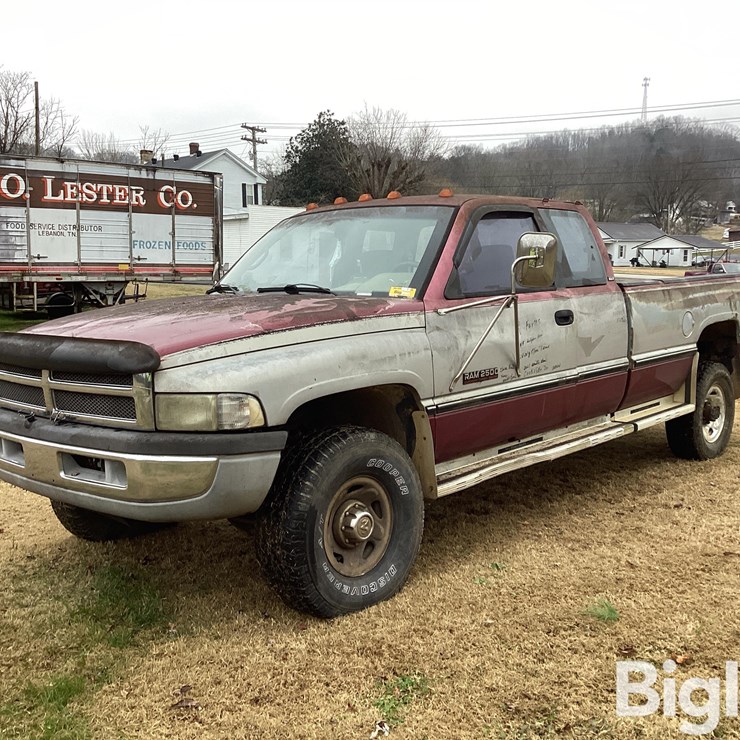1996 DODGE 2500