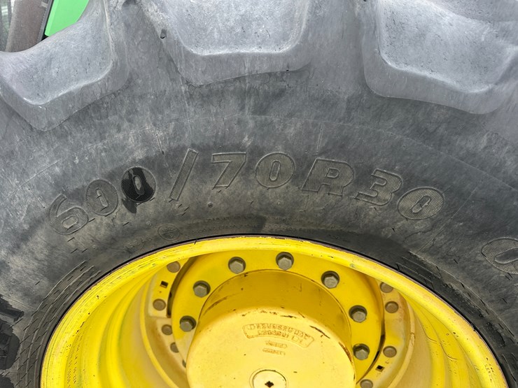 john-deere-8330-image-7