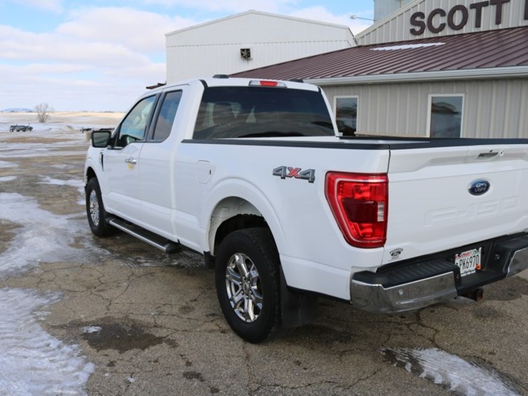 2022-ford-f150-image-8