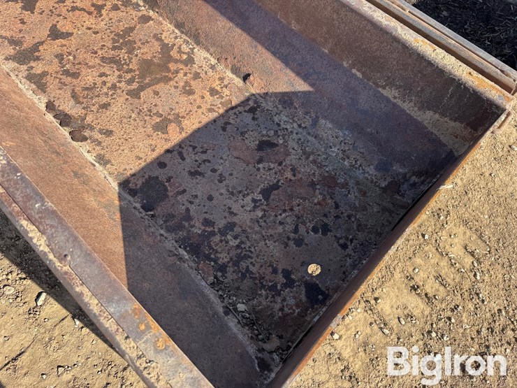 metal-feed-bunks-image-15