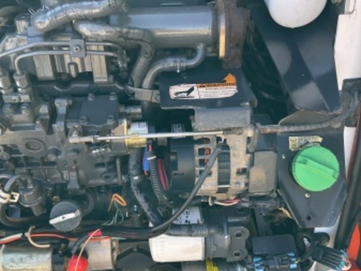 2009-bobcat-s205-image-14