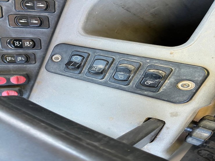 2021-case-321f-image-20