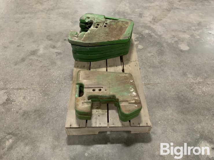 john-deere-100-image-4