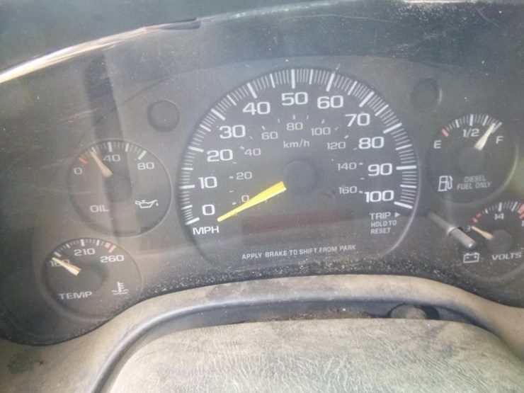 2000-gmc-3500-image-19