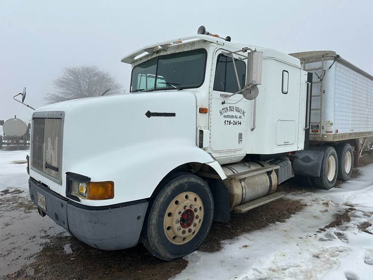 1997-international-9200-image-1