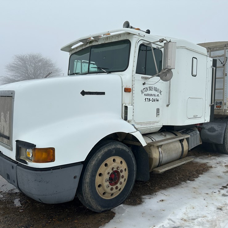 1997 INTERNATIONAL 9200
