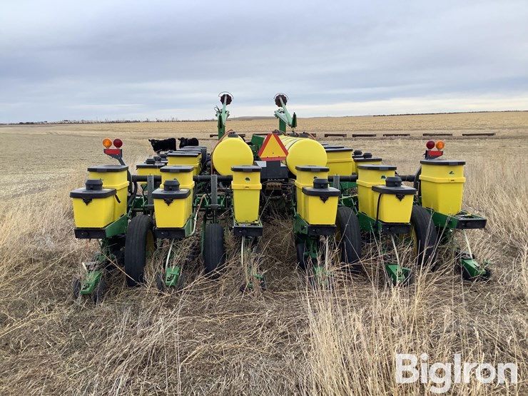 2001-john-deere-1770-image-6