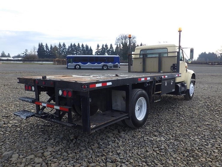 1990-international-4600-image-4