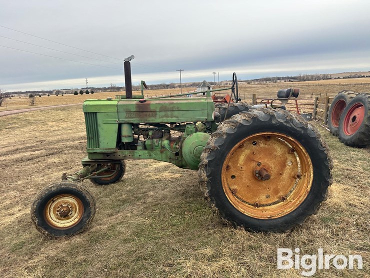 1955-john-deere-60-image-8