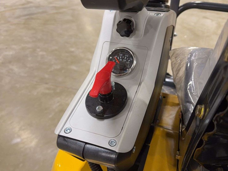 2025-sdlanch-sdle20-mini-excavator-image-12