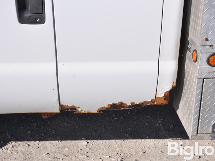 2005-ford-f350-image-18