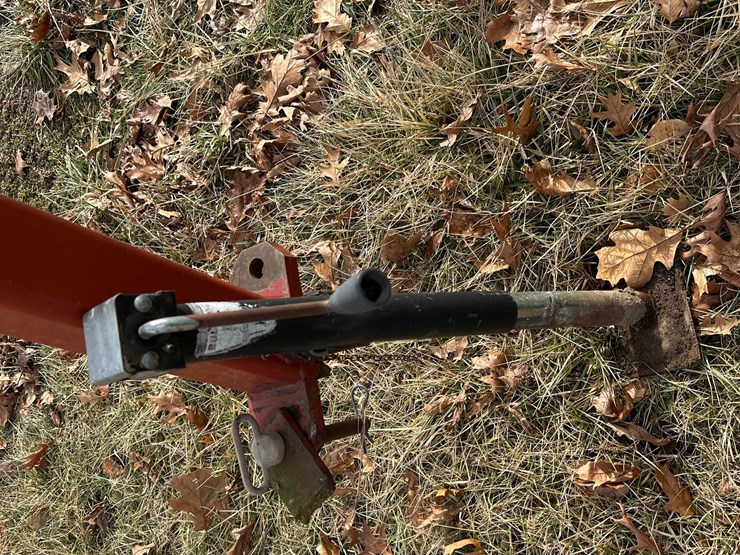 new-holland-252-image-9