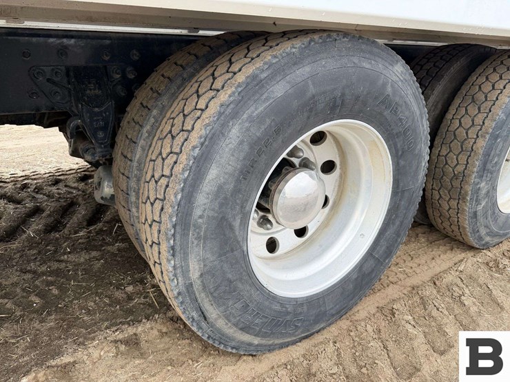 2012-international-workstar-7500-image-25