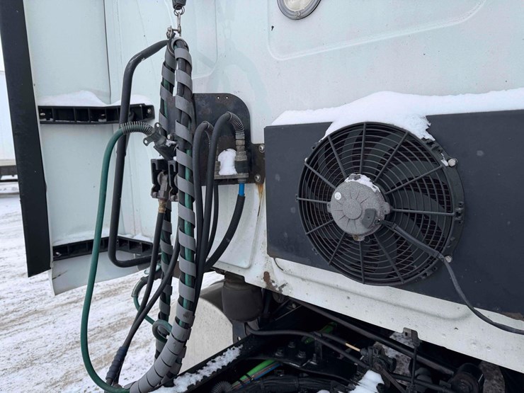 2019-international-lt-image-21