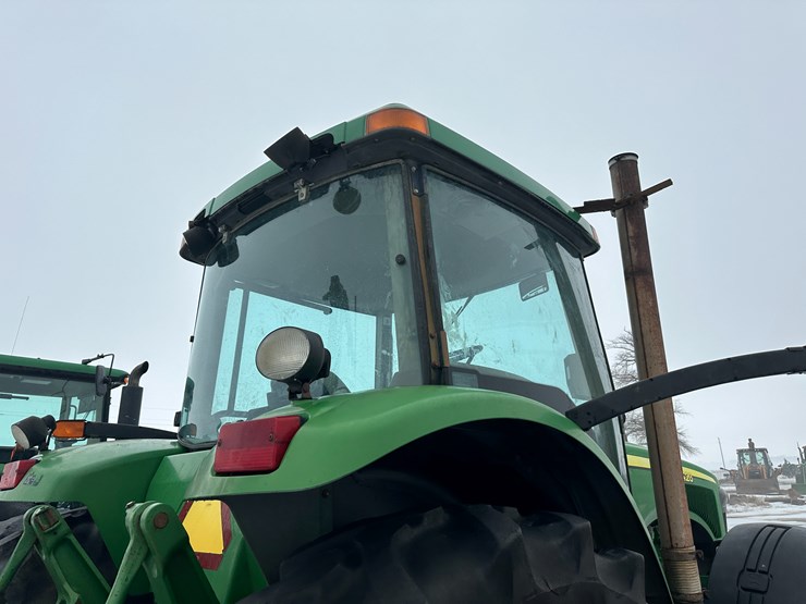 2004-john-deere-8420-image-37