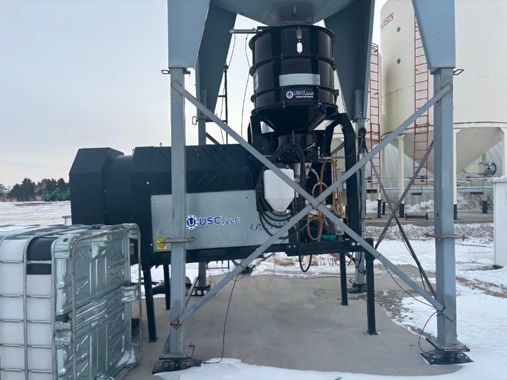 usc-lpx2000-seed-treating-system-image-3