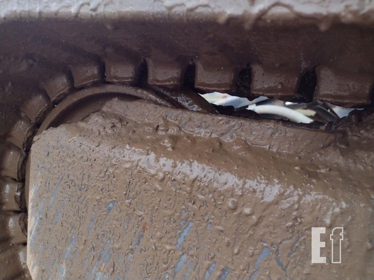 2014-hitachi-zx35u-image-33