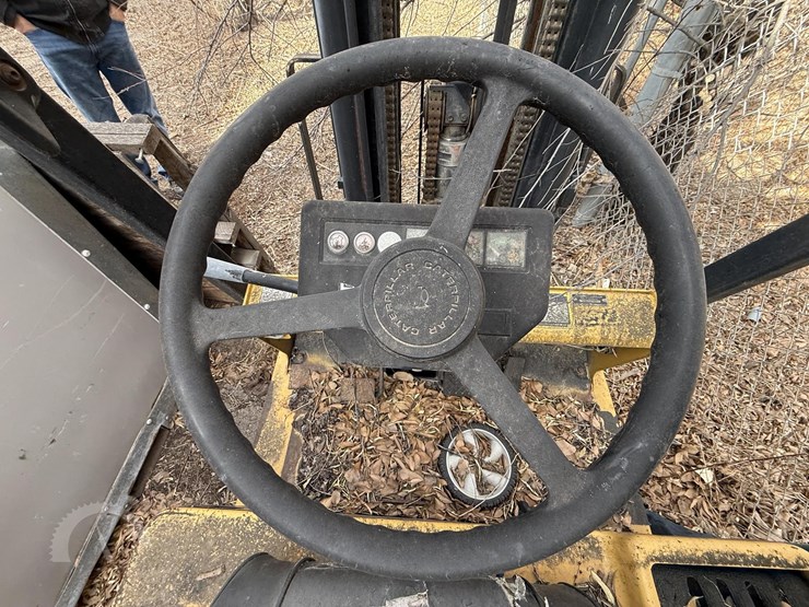 1993-caterpillar-t40b-image-11