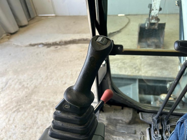 2023-bobcat-e42-image-23