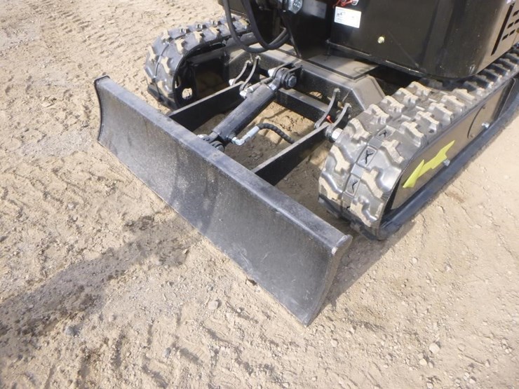 2026-vicsec-vc15-hydraulic-excavator-image-15