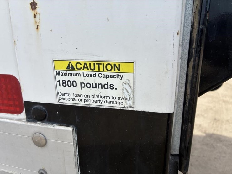 2017-ford-f550-xlt-image-7