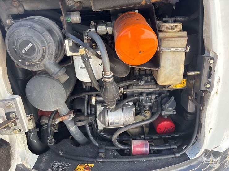 2016-bobcat-e20-image-17