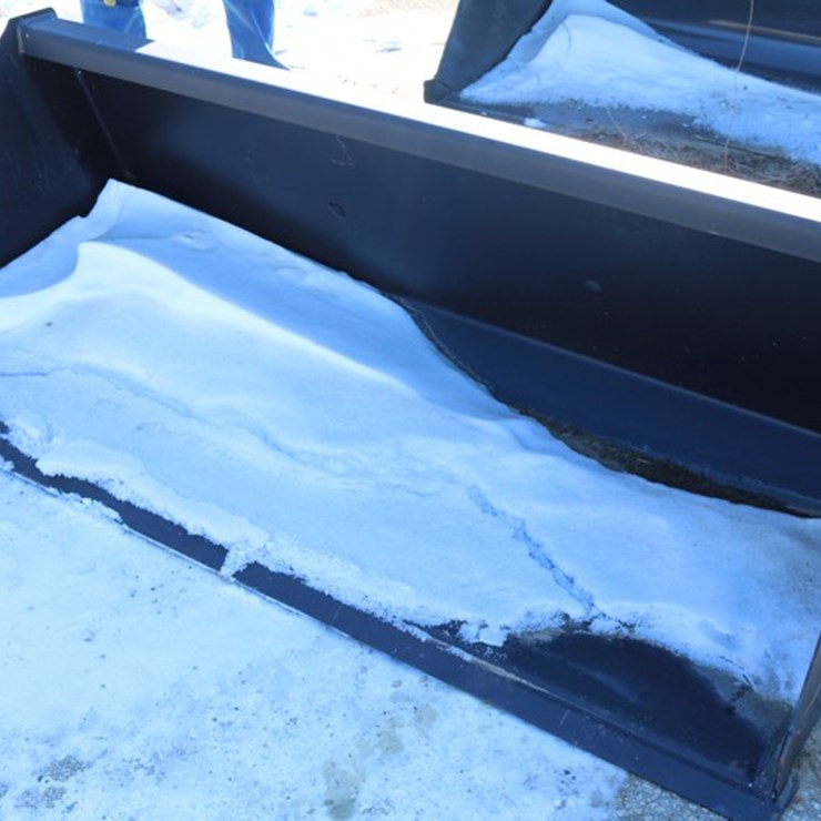 #4180 • 72" Bucket