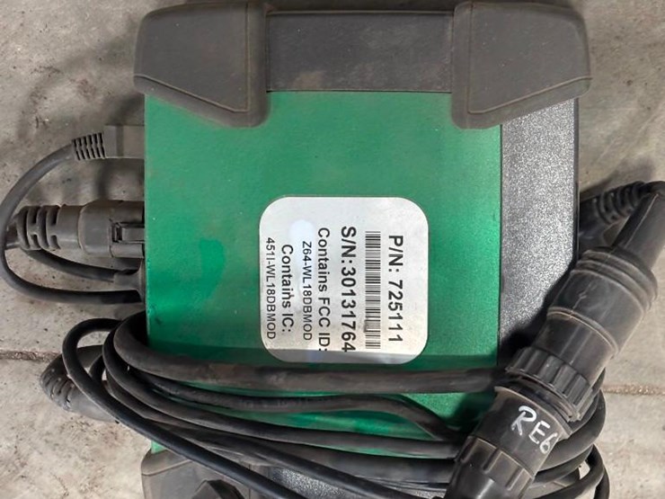 2015-john-deere-1835-image-25