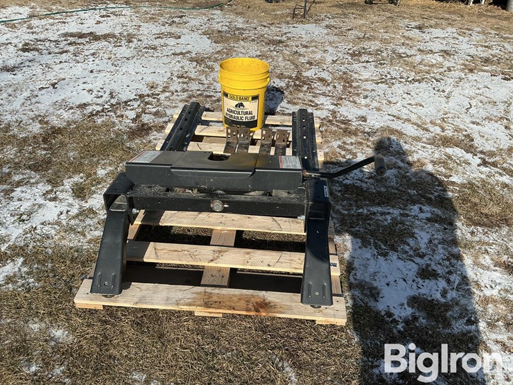 reese-camper-hitch-image-2