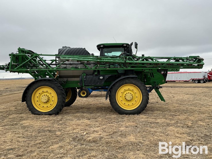 2018-john-deere-r4045-image-4