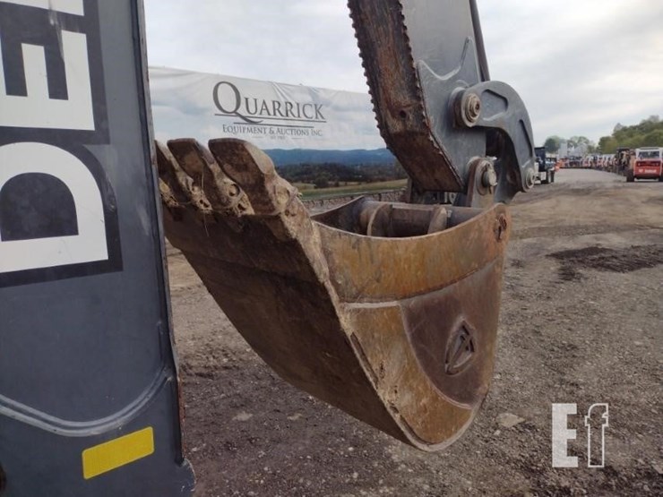 2019-deere-310sl-image-30