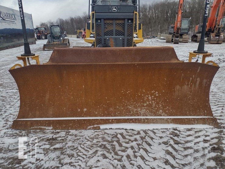 2022-deere-700l-lgp-image-16