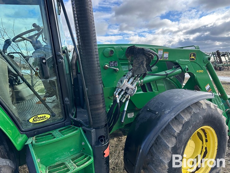 2013-john-deere-6115m-image-16