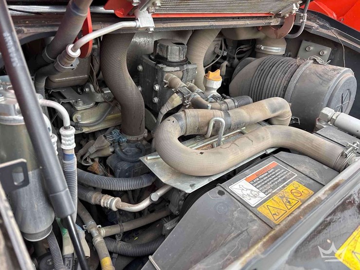 2024-kubota-svl97-2-image-14