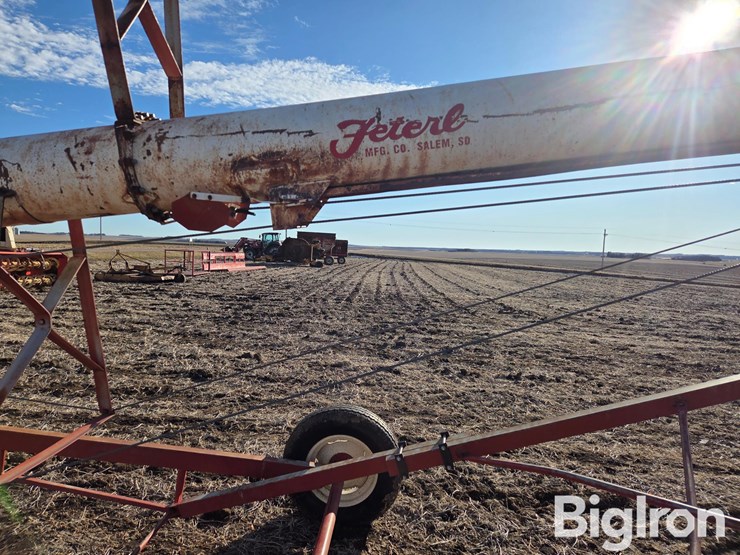 feterl-10"-x-64'-auger-image-12