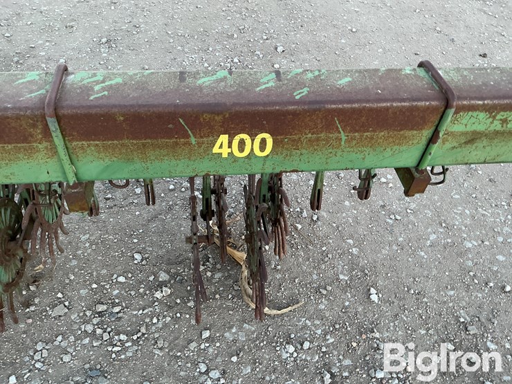 john-deere-400-image-16