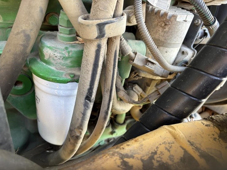 2005-john-deere-7220-image-57